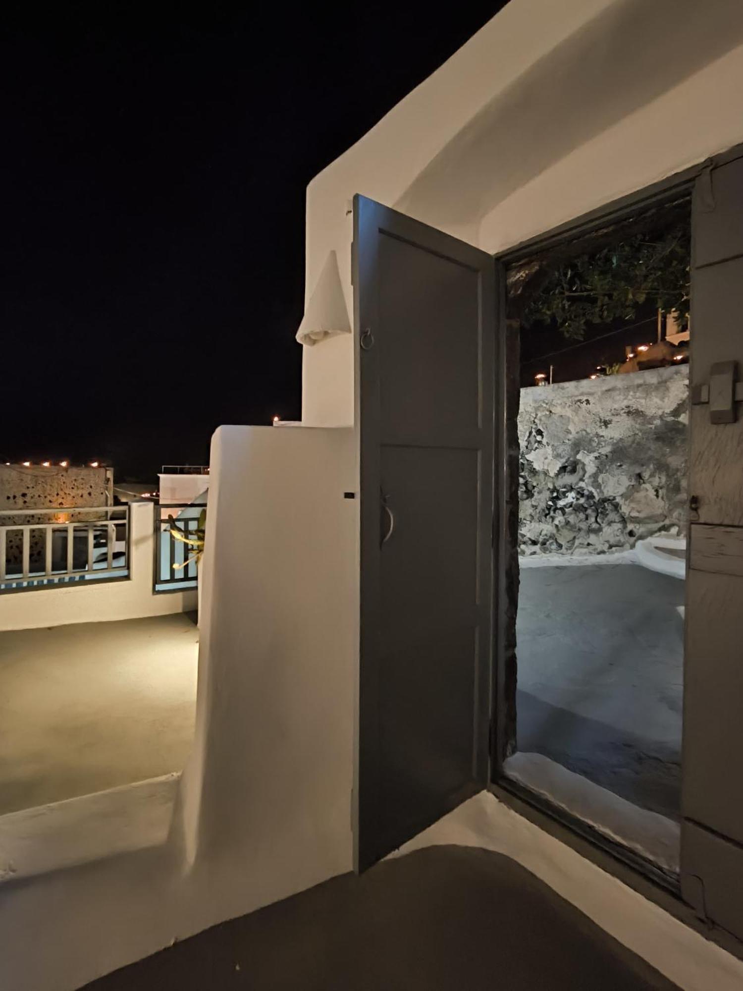 Imarkellis Santorini Pyrgos Kallistis Екстер'єр фото